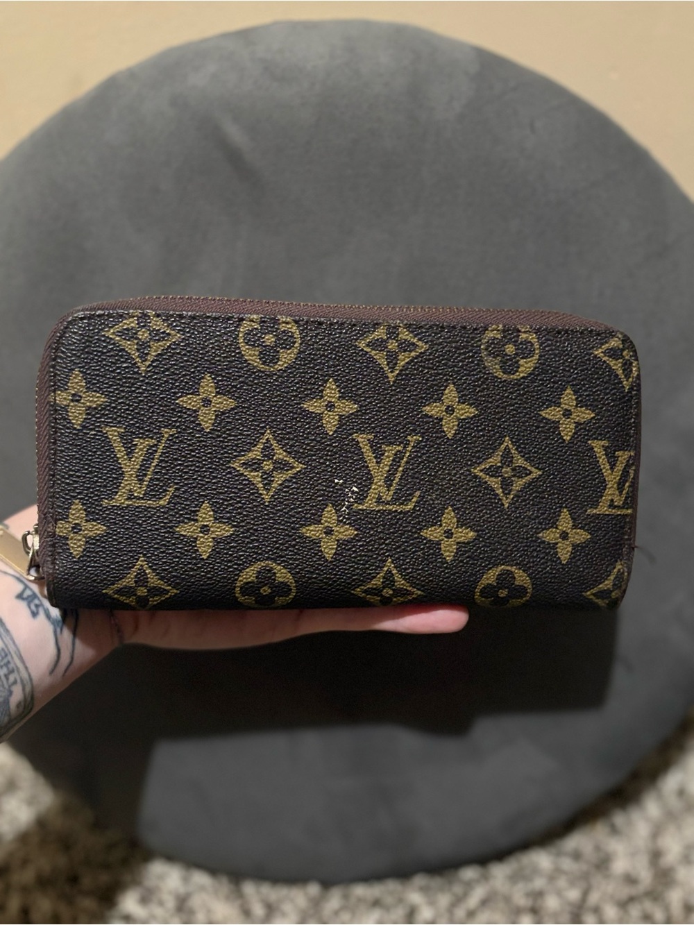 Louis Vuitton Monogram Zip-Around Wallet in Brown